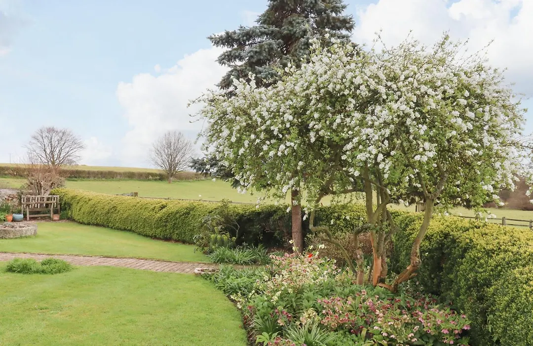 Crablake Farmhouse-1