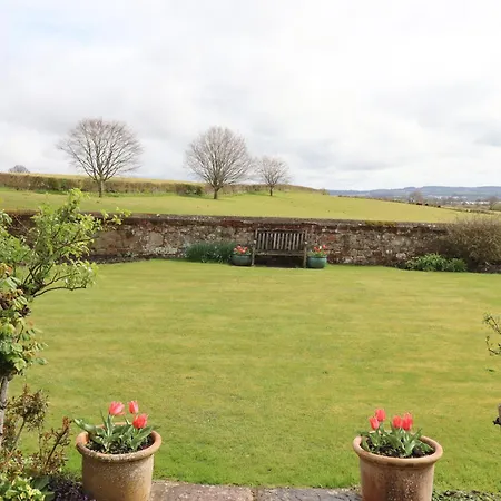 Crablake Farmhouse-2